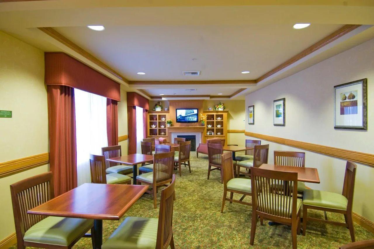 Holiday Inn & Suites - Barstow, An Ihg Hotel Extérieur photo