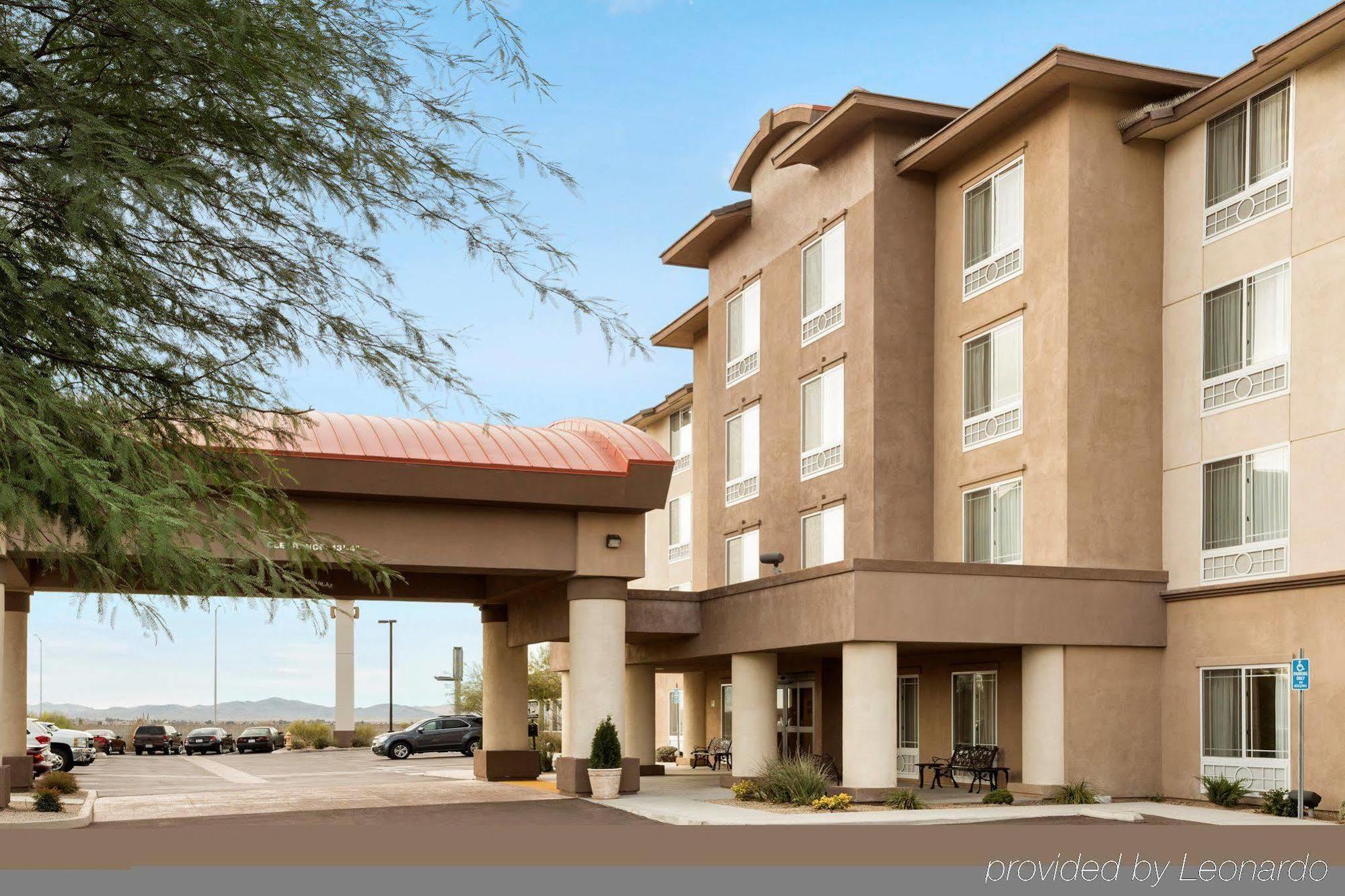 Holiday Inn & Suites - Barstow, An Ihg Hotel Extérieur photo